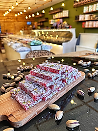 CEZERYE NARLI ANTEP FISTIKLI